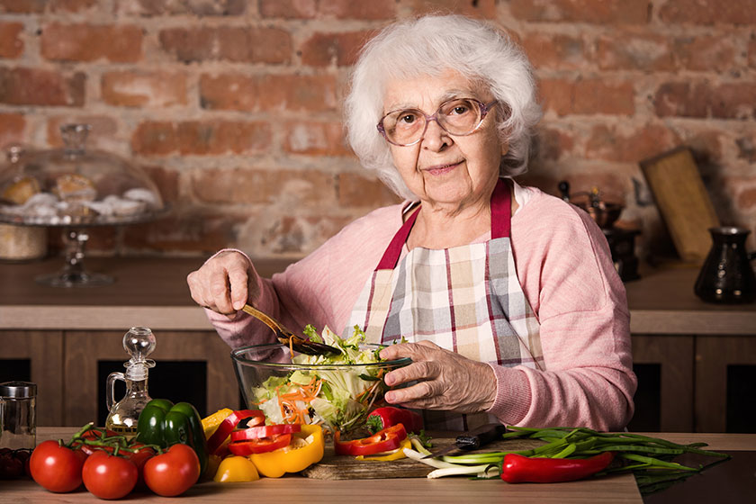 Health Benefits Of Cooking For Seniors With Alzheimer's Disease