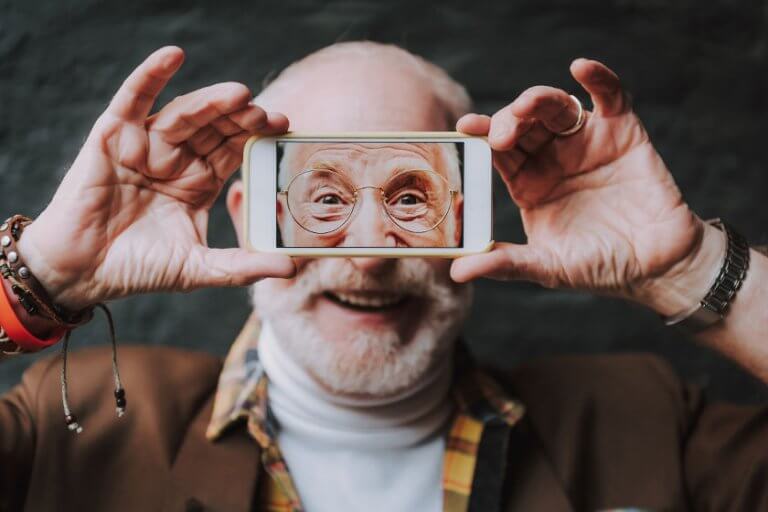 How To Slow Down Age-Related Vision Changes In Seniors