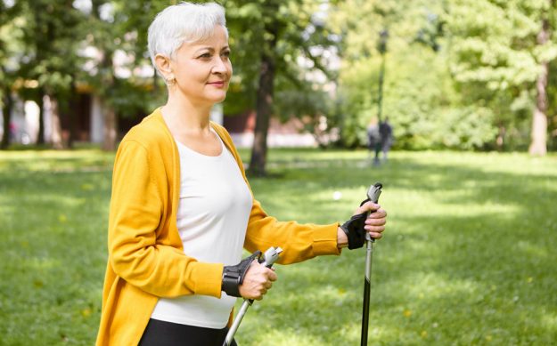 4 Benefits Seniors Can Get From Walking 4 Benefits Seniors Can Get From Walking
