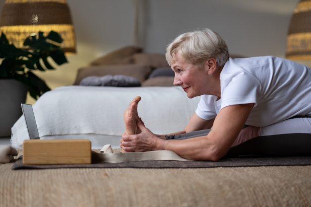 Practicing Mindfulness In Seniors: The Benefits