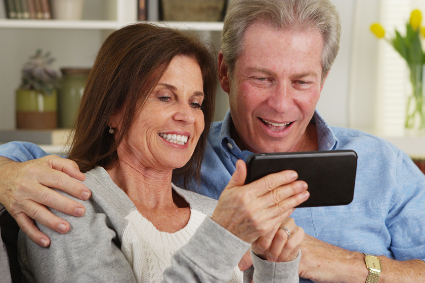 Senior Lifestyle: Do You Need a Smartphone?