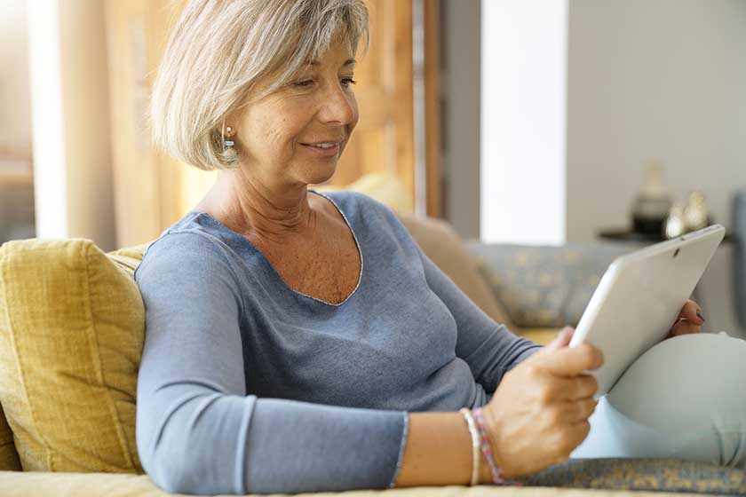 Tech Solutions: Using An iPad To Enhance Life For Seniors With Dementia ...